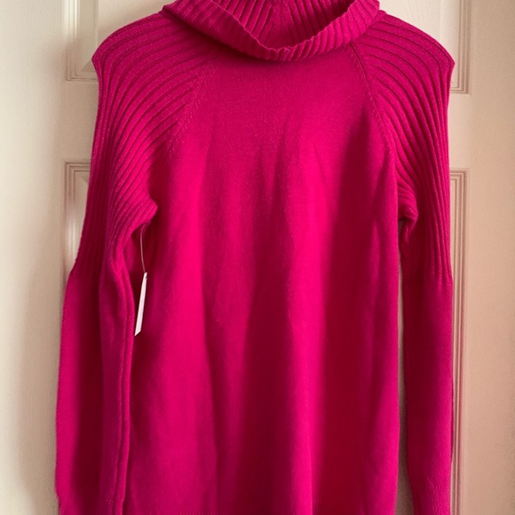 Time And Tru Women’s Pink Cowl Neck Sweater Size Small (4-6) - Picture 16 of 17